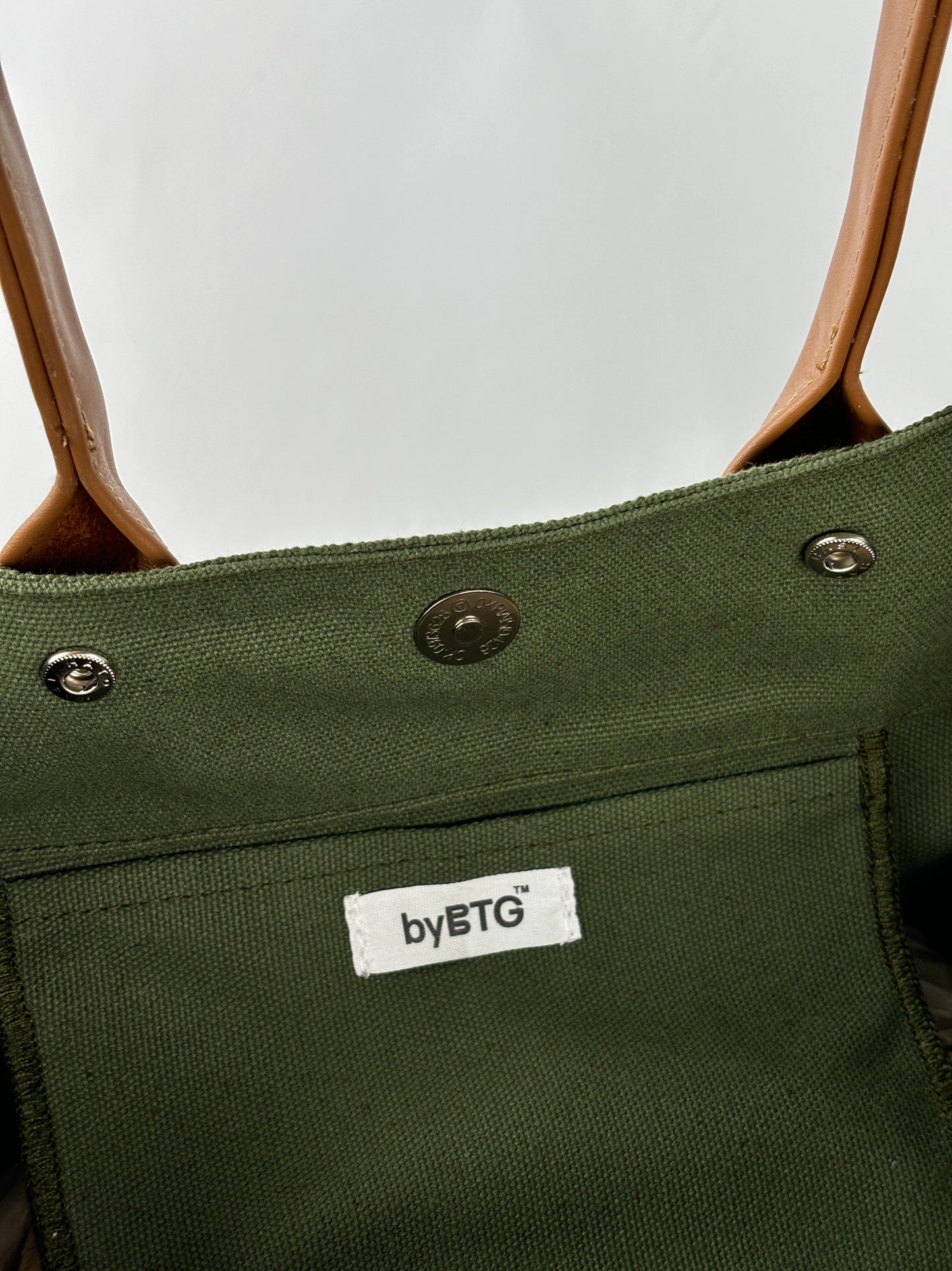 Preorder - Onigiri Medium: Genuine Leather