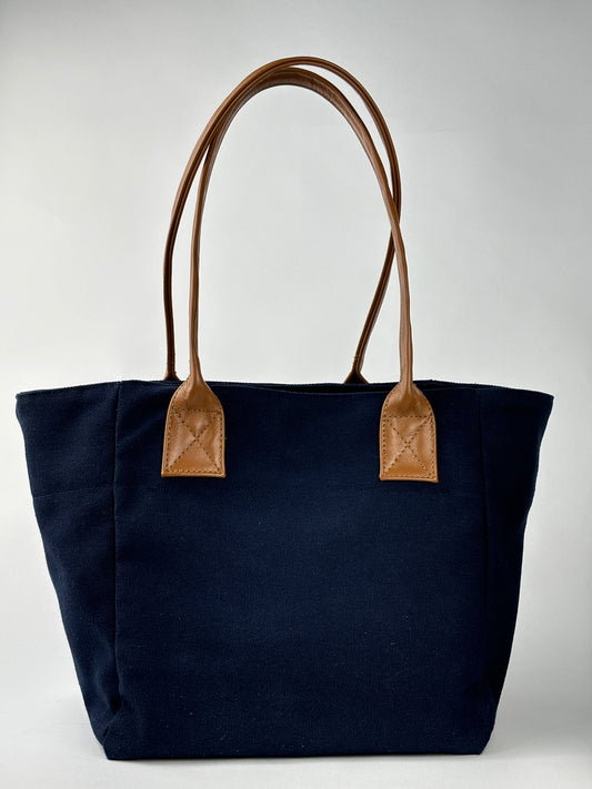 Onigiri Medium: Genuine Leather