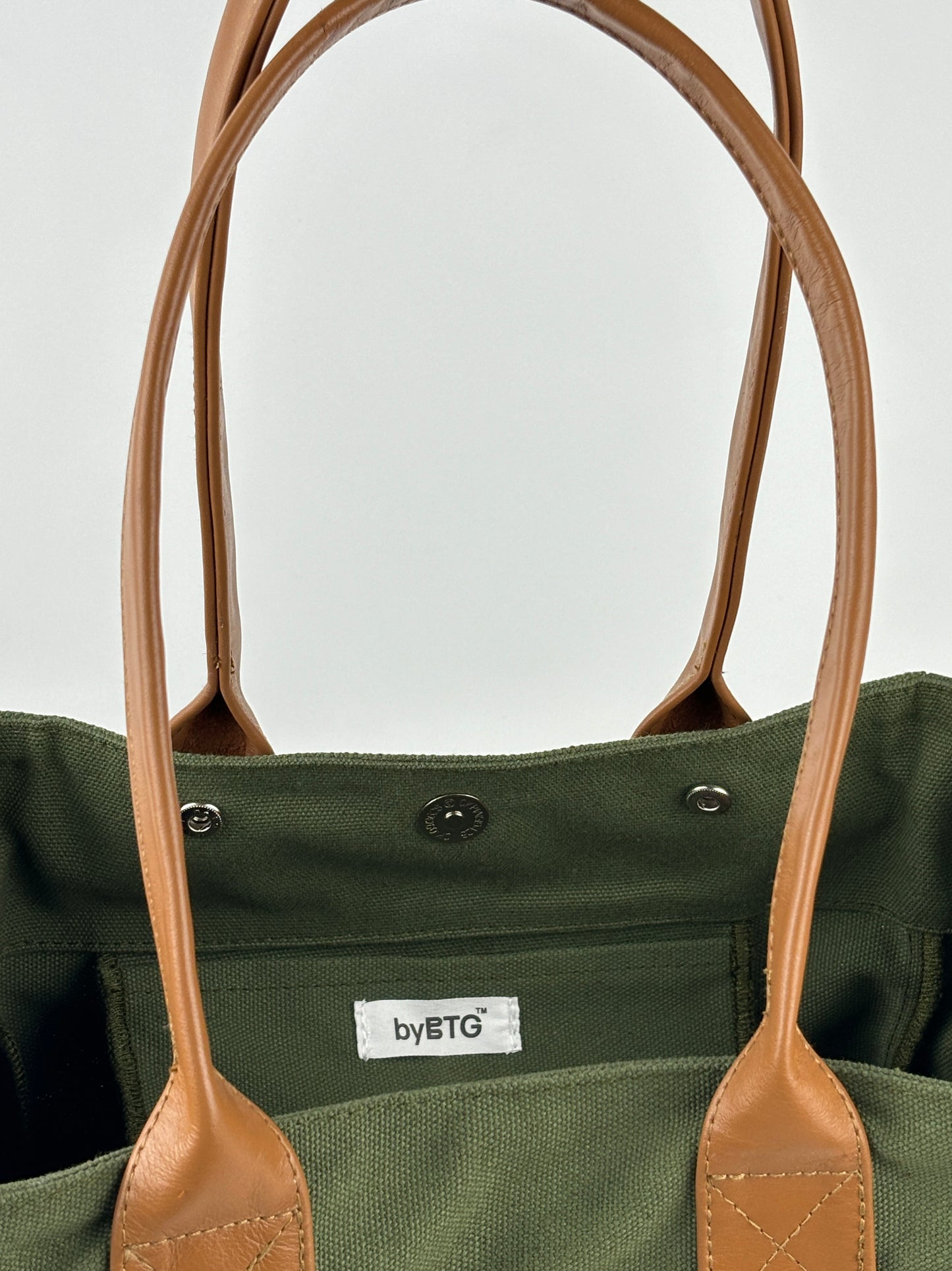Preorder - Onigiri Medium: Genuine Leather