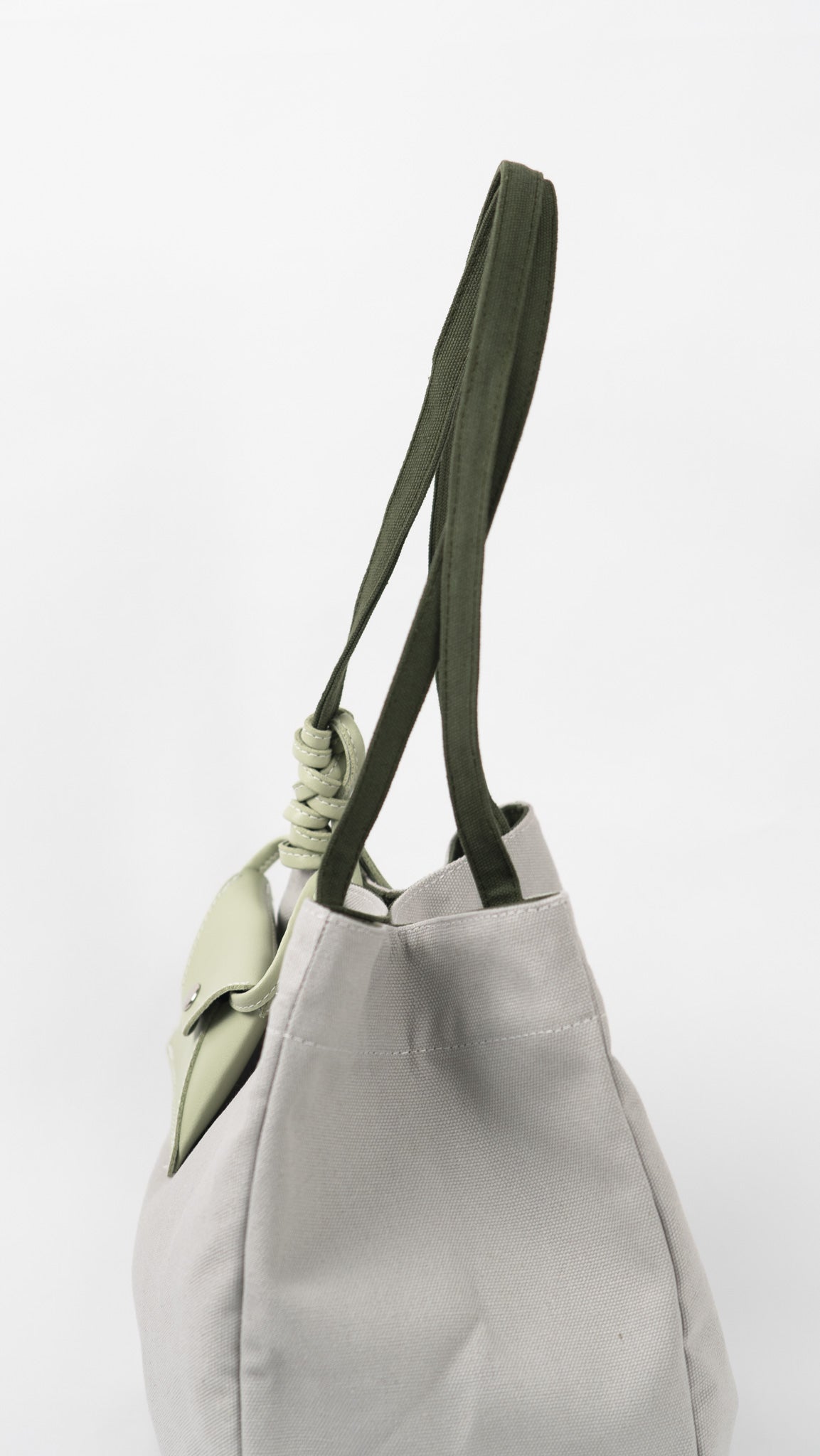Onigiri Medium: All Canvas (Neutrals)