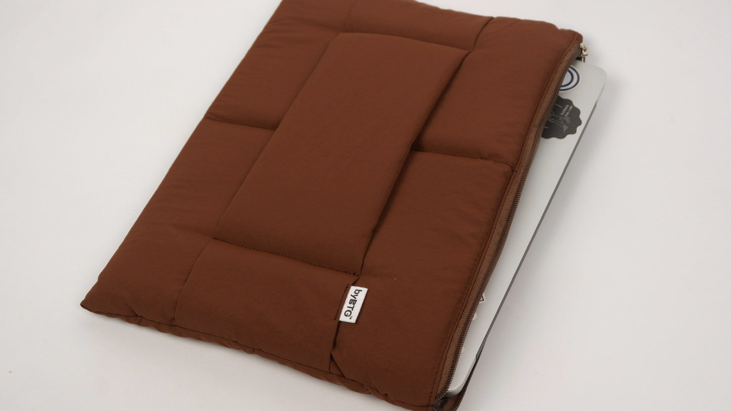 Mallow Laptop Sleeve (Nylon)