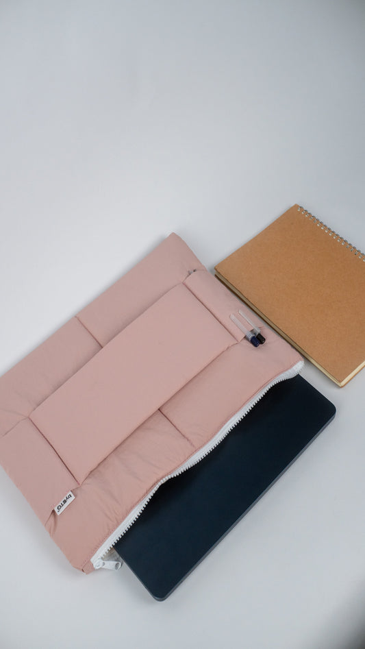 Mallow Laptop Sleeve (Nylon)